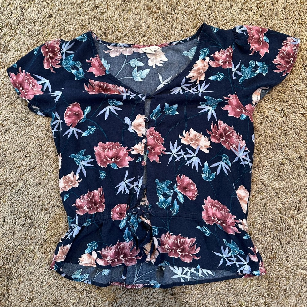 Aero floral women’s blouse